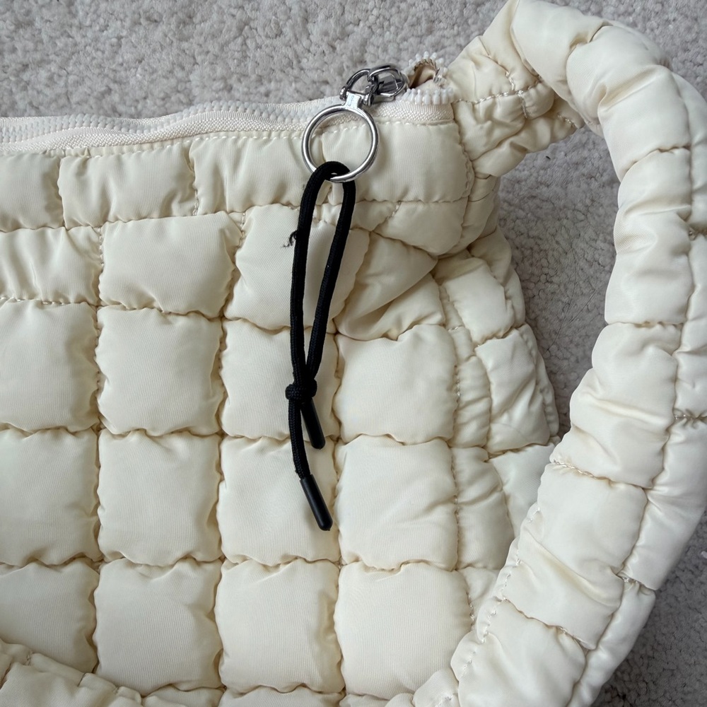 Quilted Puffer Hobo Shoulder Bag - Picture 9 of 9
